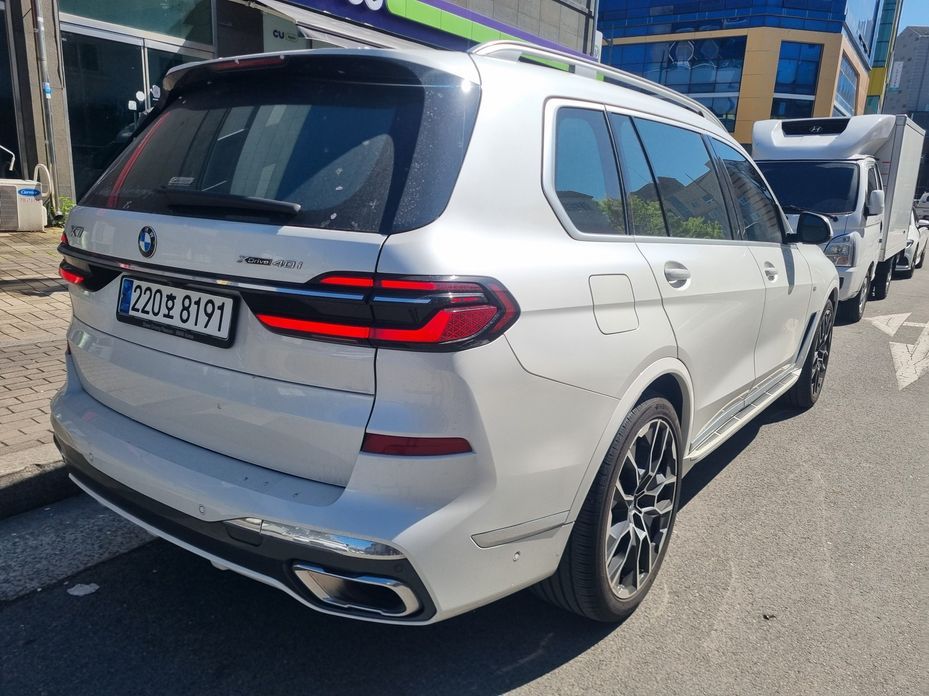 BMW X7 2024