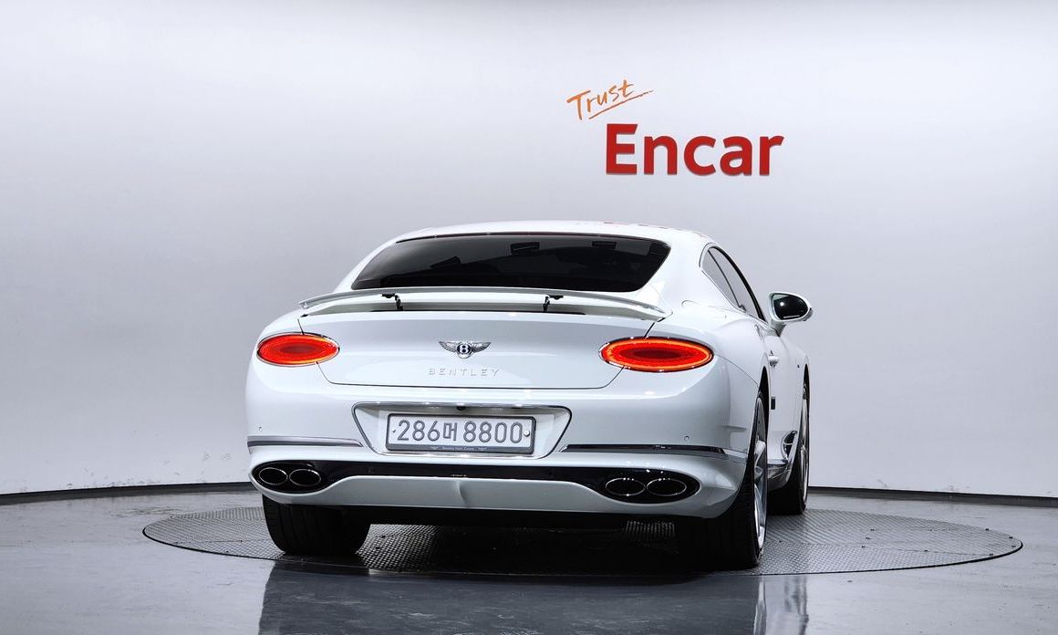 Bentley Continental 2020