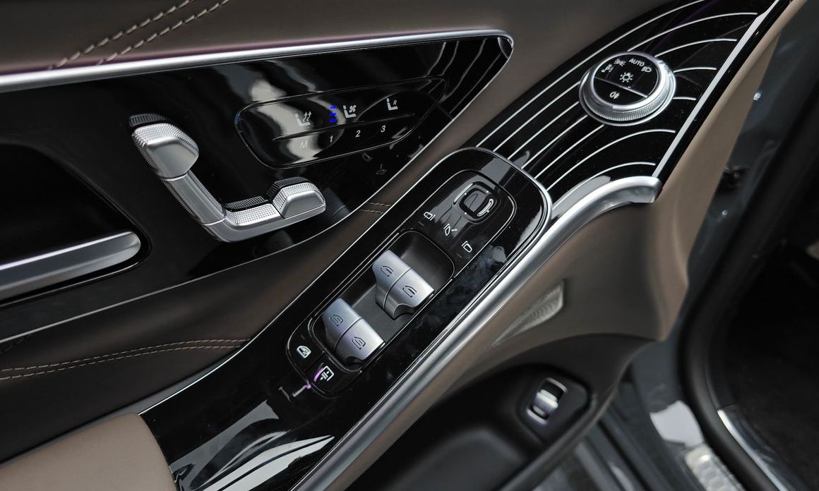 Mercedes-Benz S-Class 2024