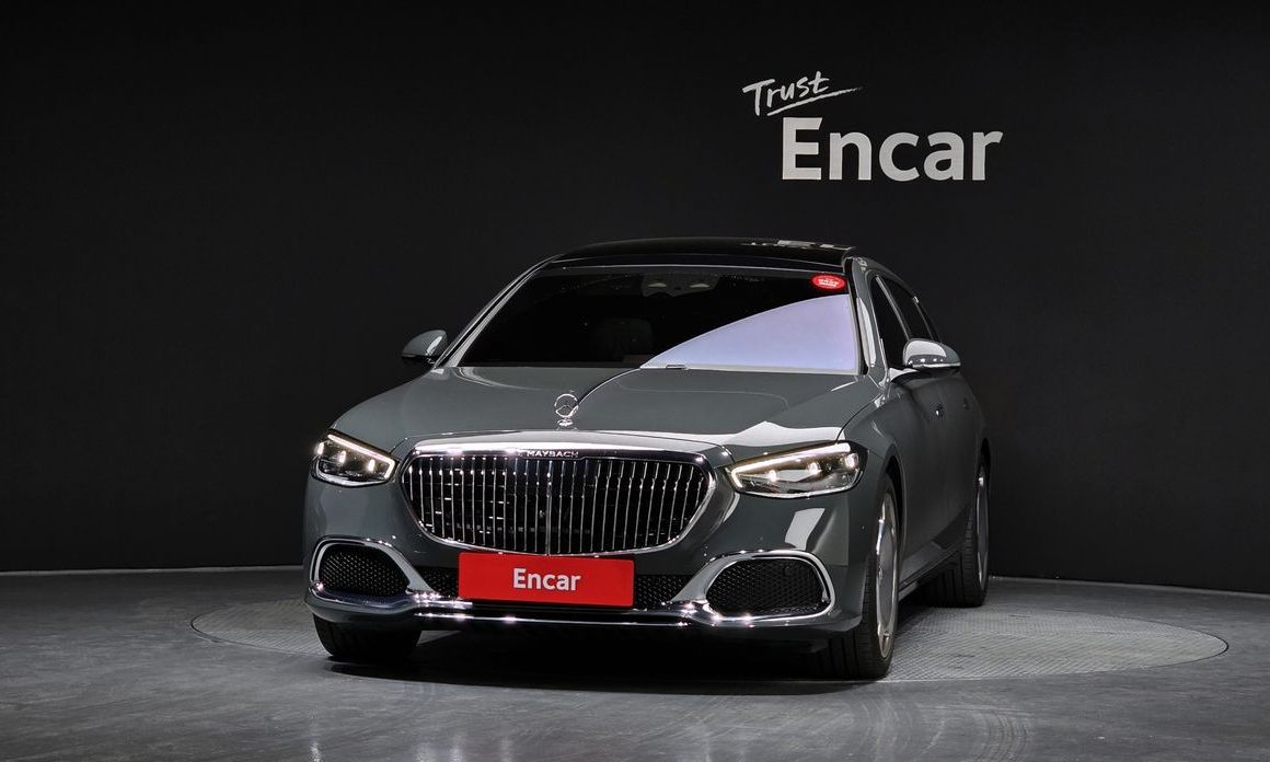 Mercedes-Benz S-Class 2024
