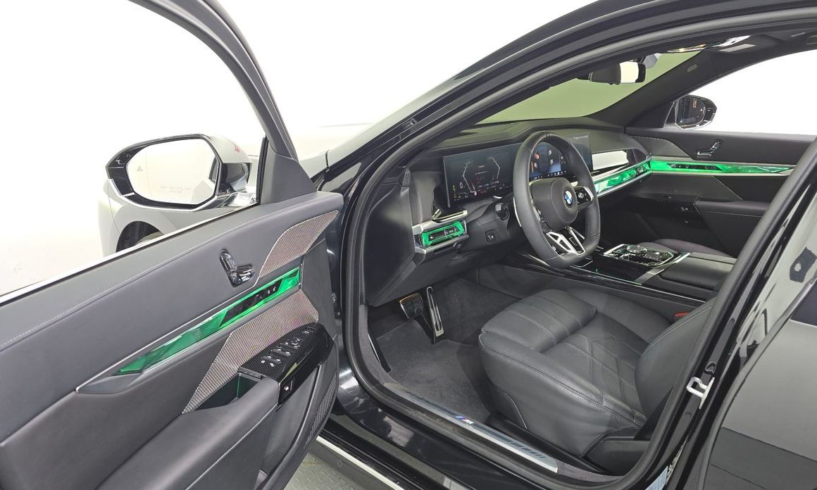 BMW 7-Series 2025