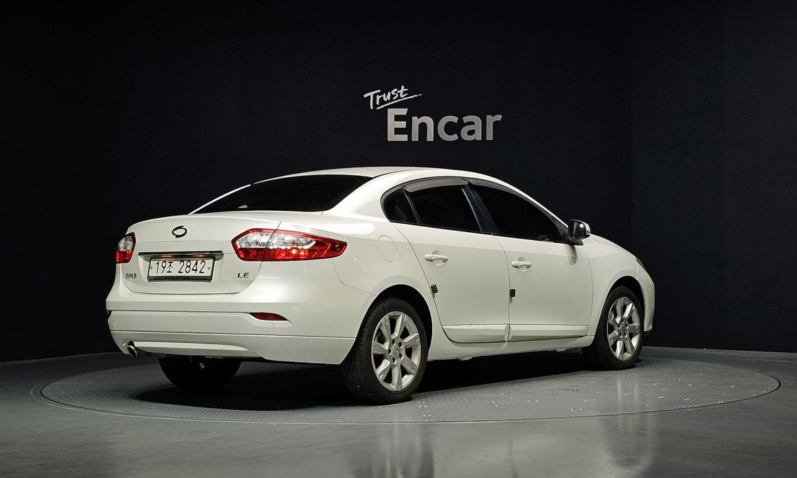 Renault-KoreaSamsung SM3 2011
