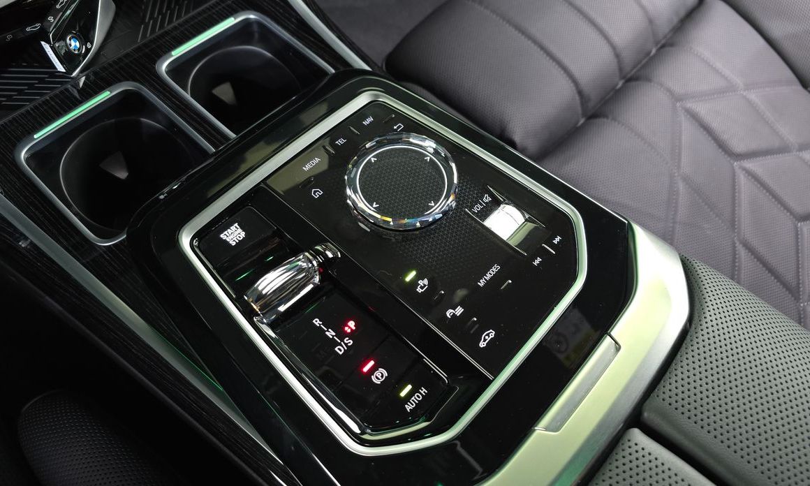 BMW 7-Series 2025