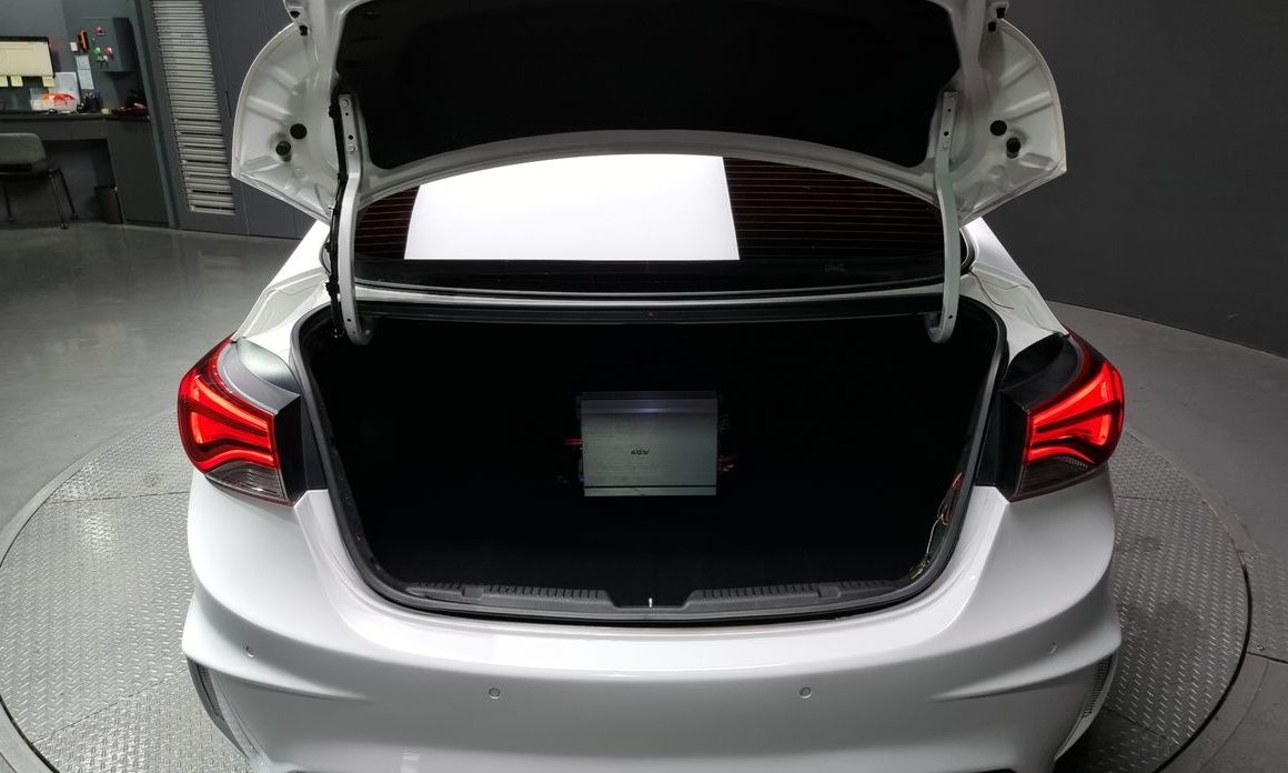 Hyundai AVANTE 2015