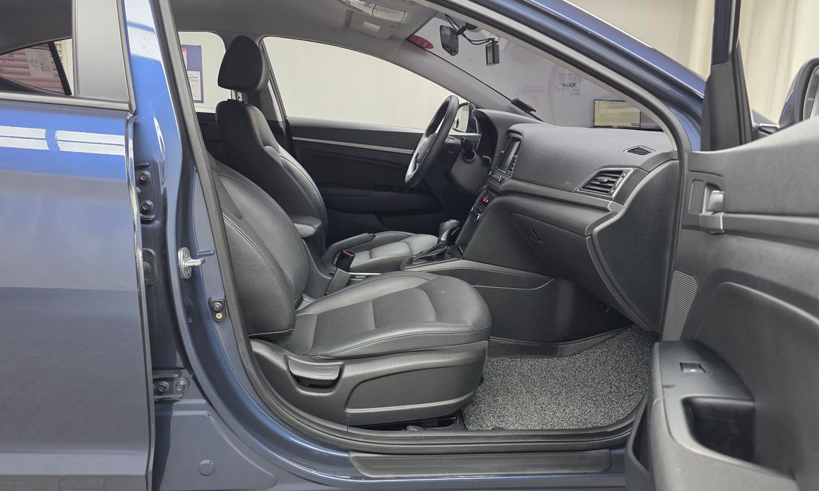 Hyundai AVANTE 2018