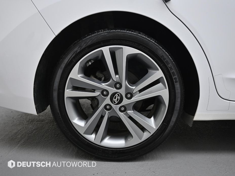 Hyundai AVANTE 2018