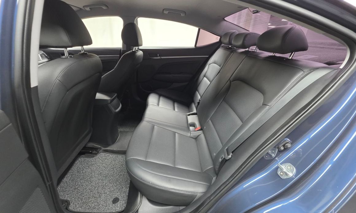 Hyundai AVANTE 2018