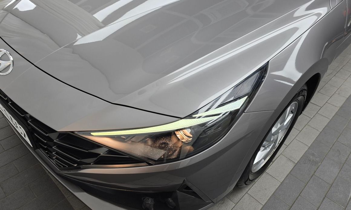 Hyundai AVANTE 2021