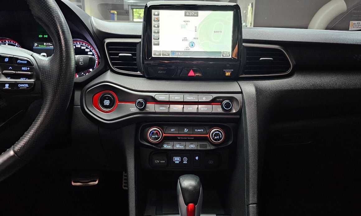 Hyundai Veloster 2019