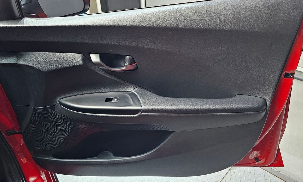 Hyundai Veloster 2019