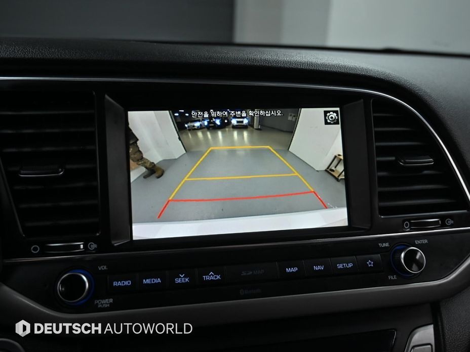 Hyundai AVANTE 2018