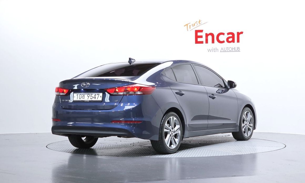 Hyundai AVANTE 2018