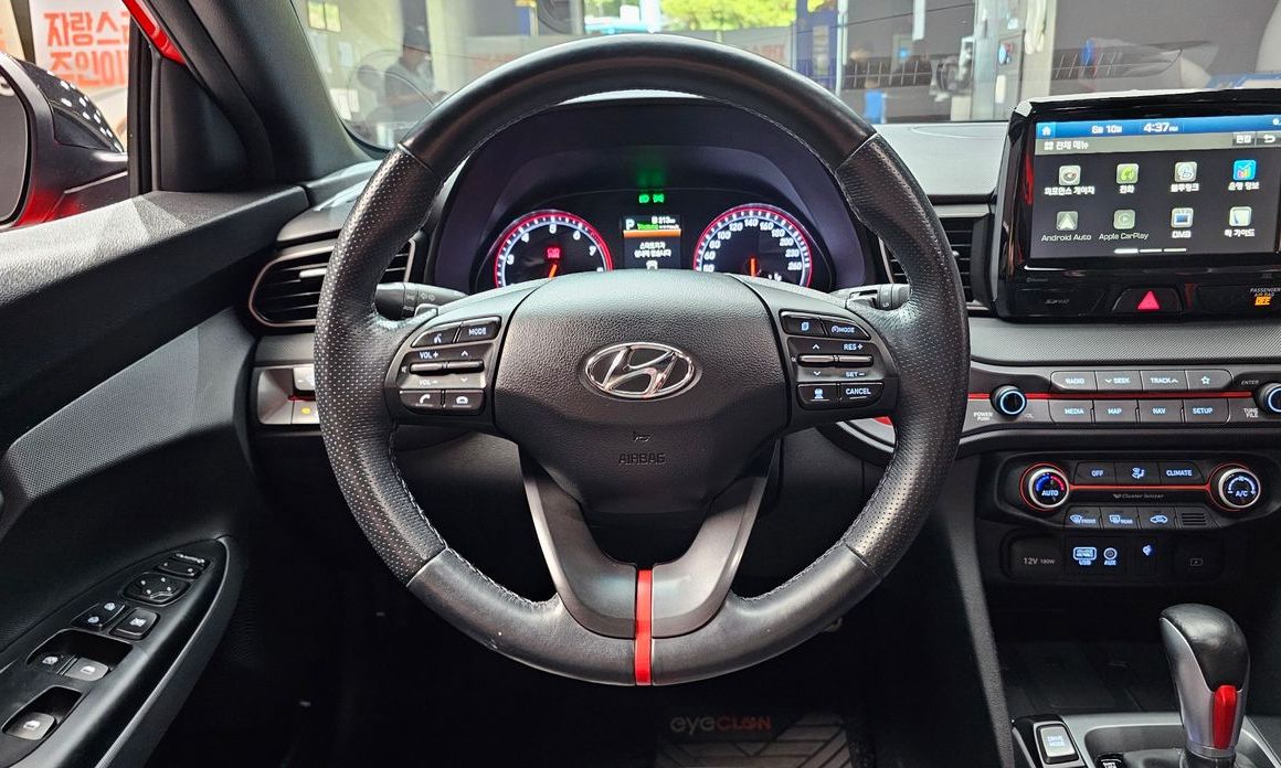 Hyundai Veloster 2019
