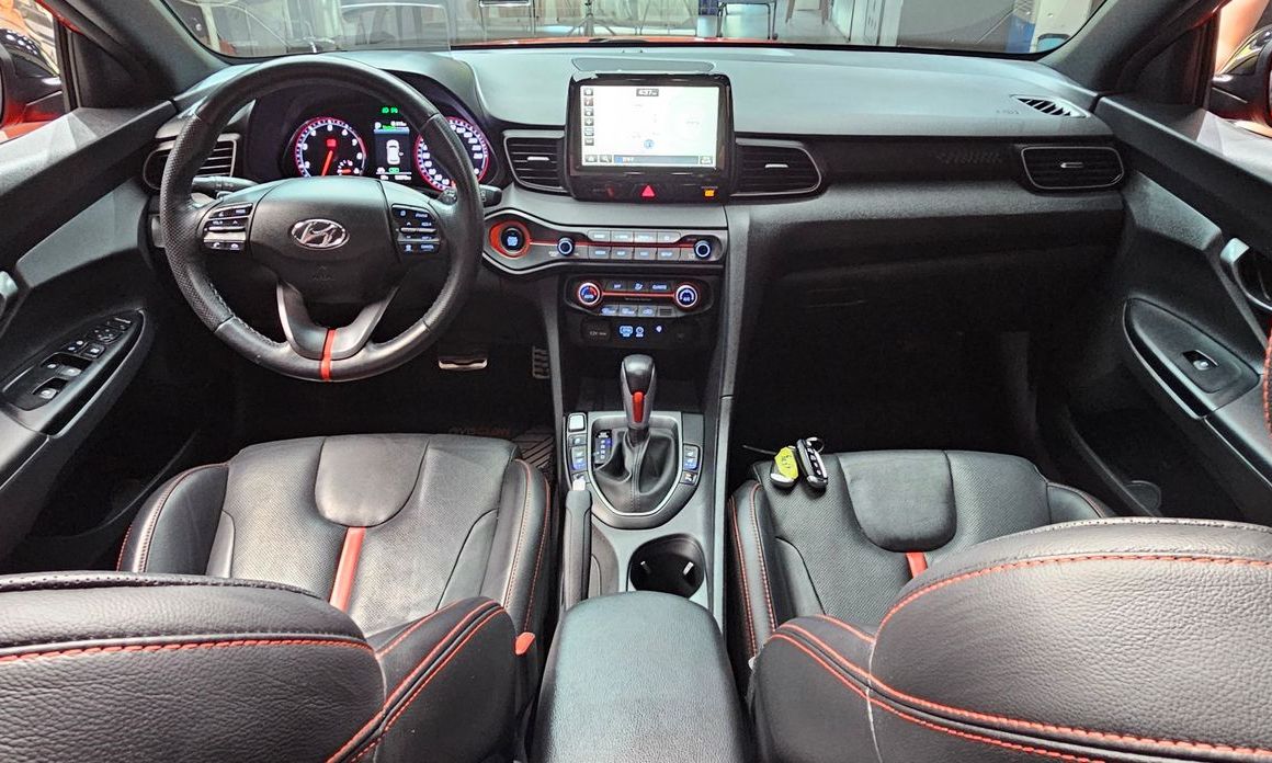 Hyundai Veloster 2019