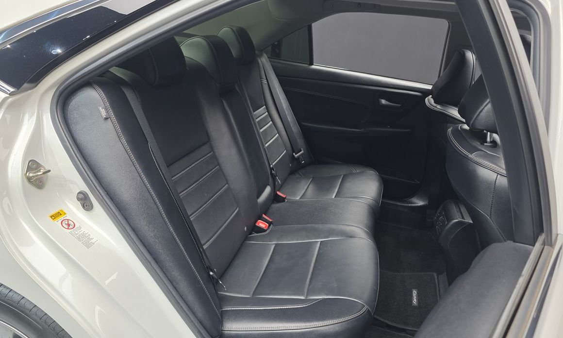 Toyota Camry 2017