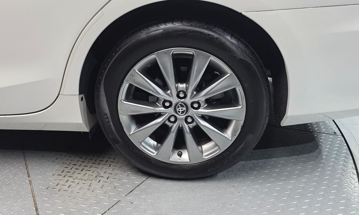 Toyota Camry 2017