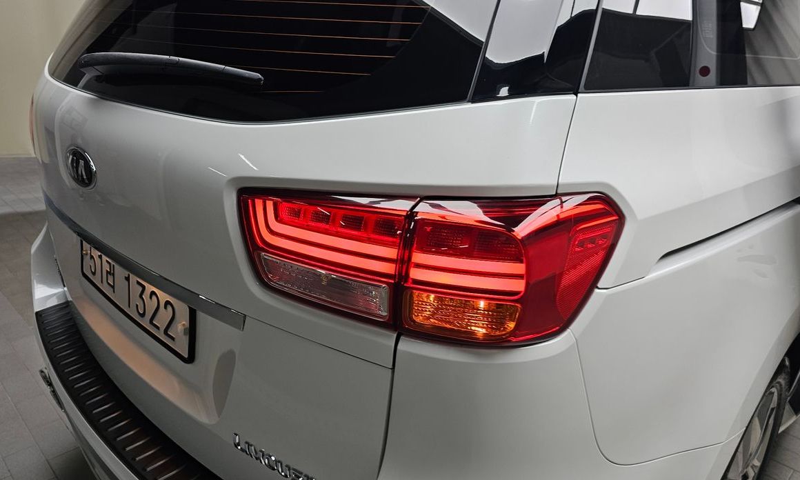Kia Canival 2018