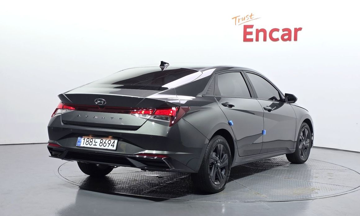 Hyundai AVANTE 2023