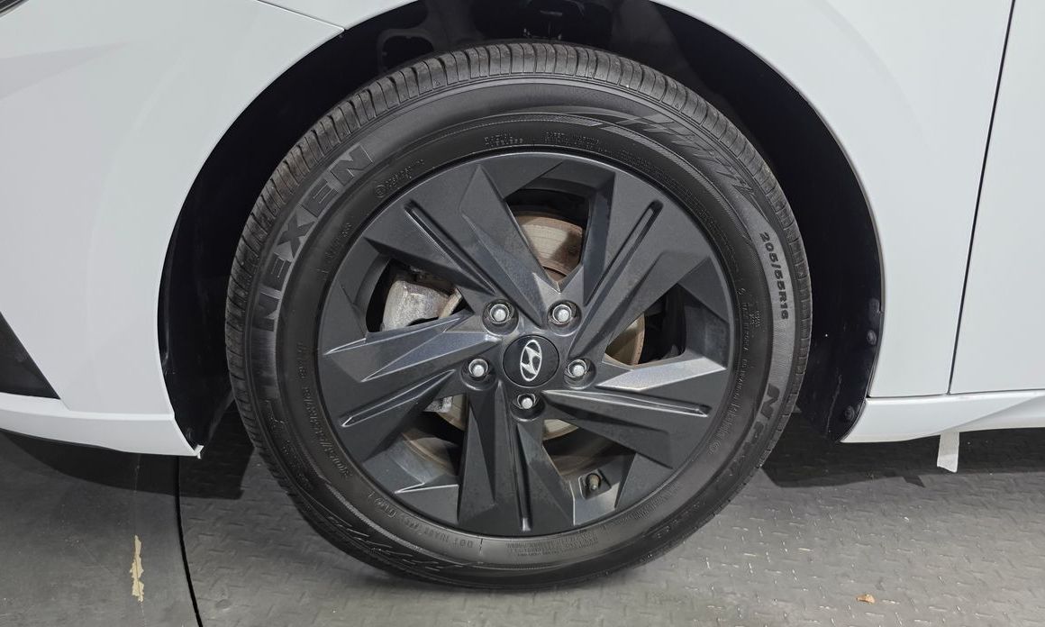 Hyundai AVANTE 2023