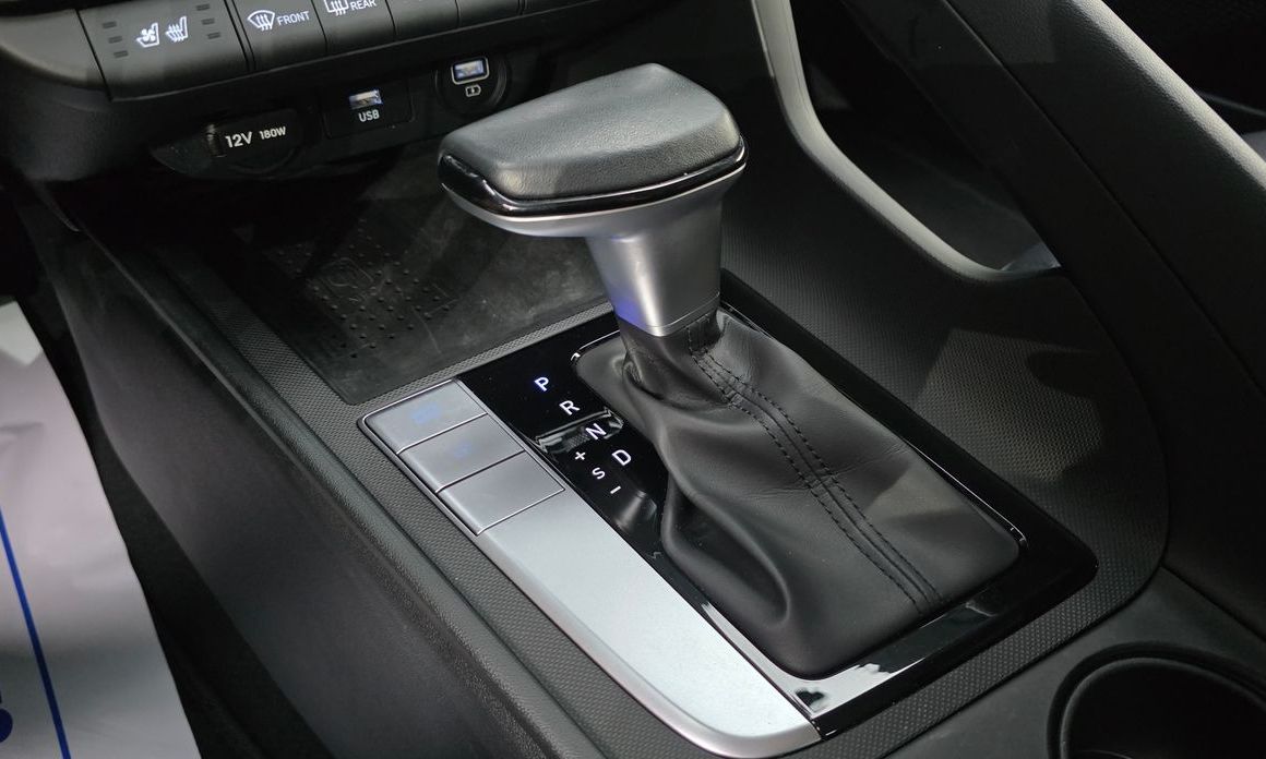 Hyundai AVANTE 2023