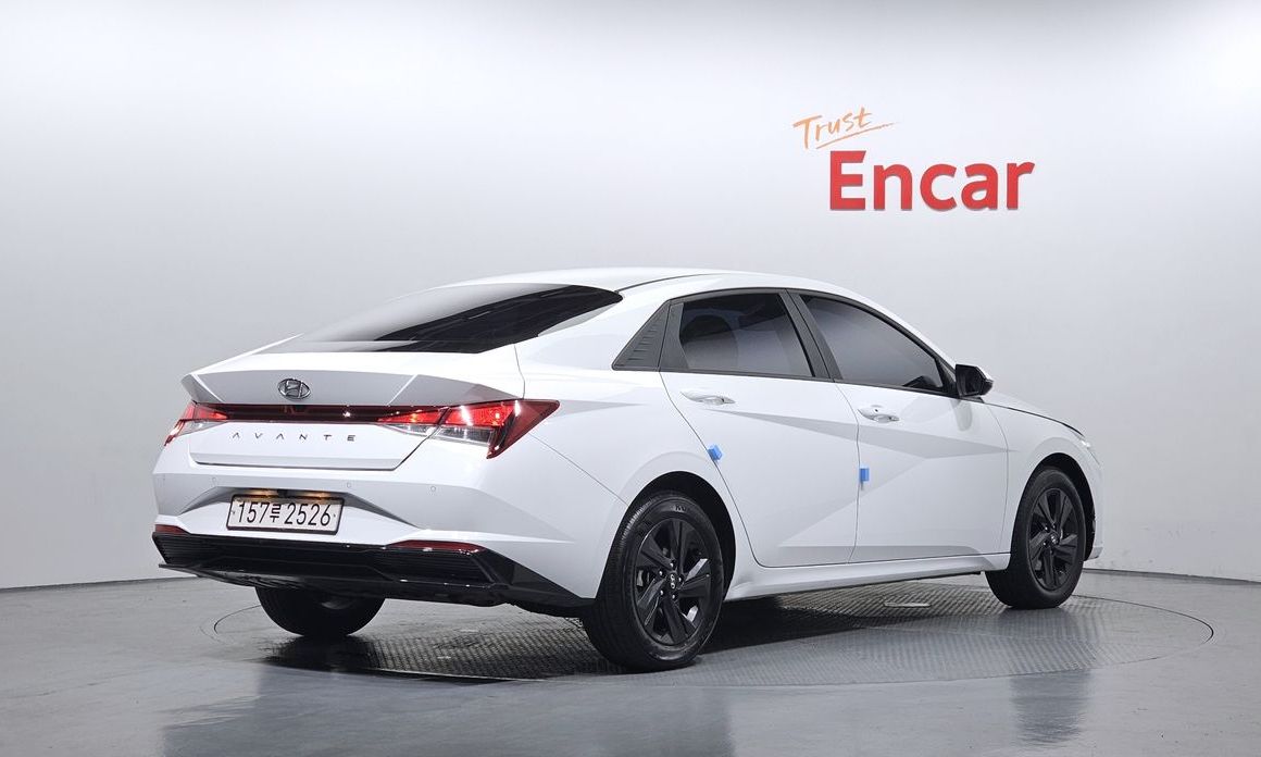 Hyundai AVANTE 2023
