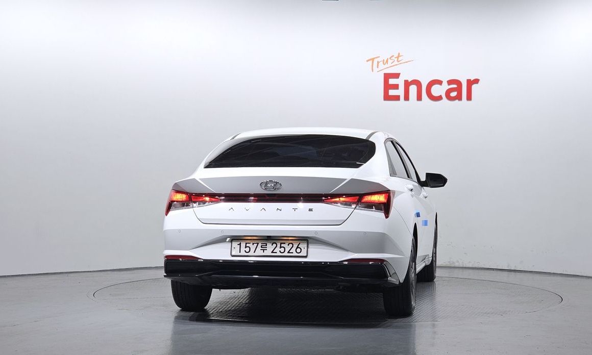 Hyundai AVANTE 2023