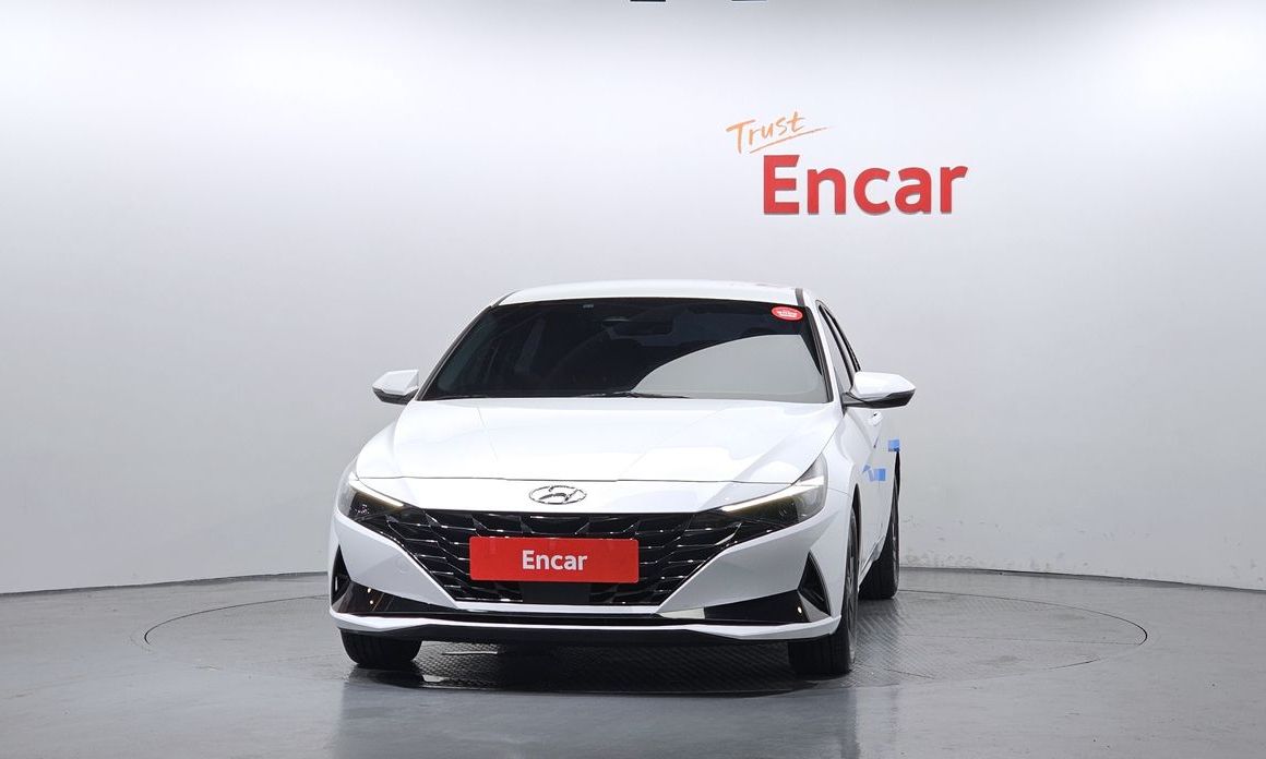 Hyundai AVANTE 2023