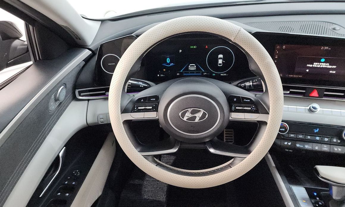 Hyundai AVANTE 2021