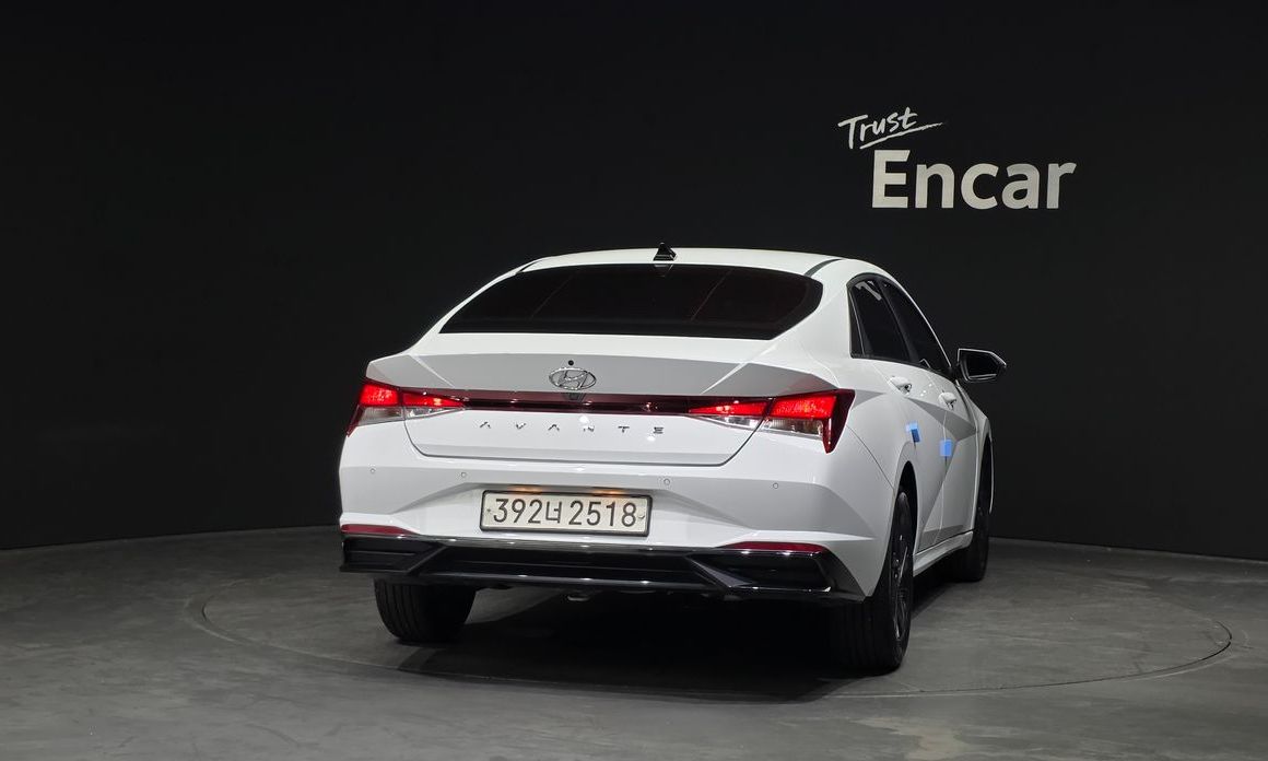 Hyundai AVANTE 2023