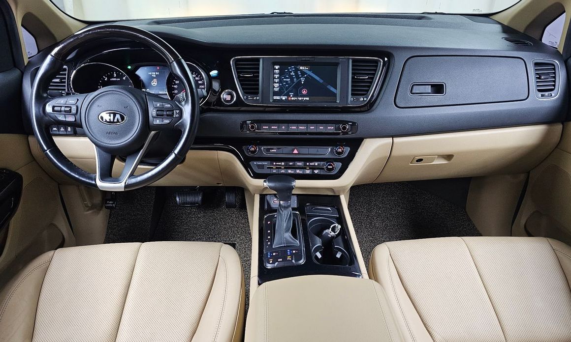 Kia Canival 2018