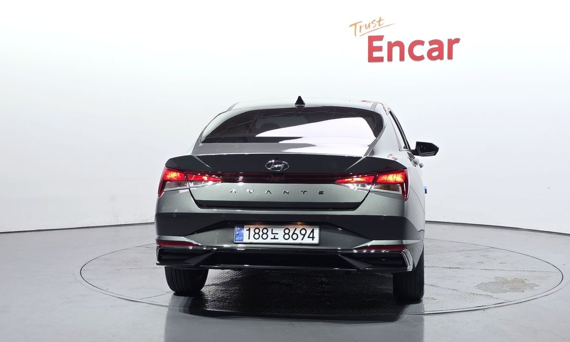 Hyundai AVANTE 2023