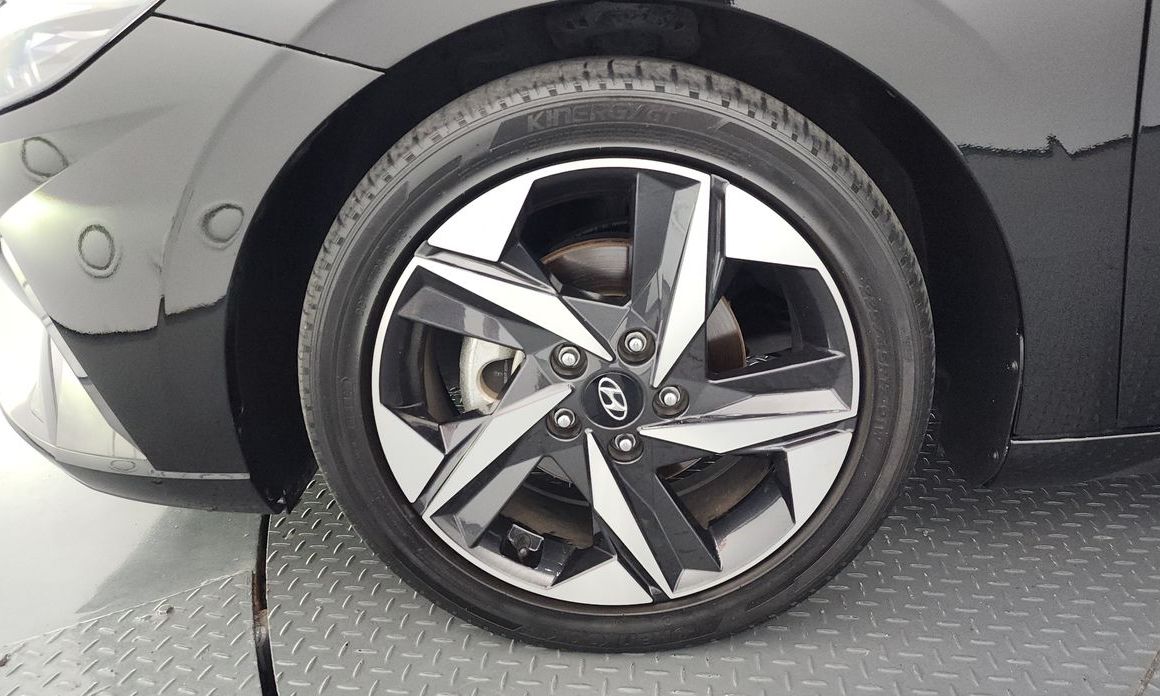 Hyundai AVANTE 2021