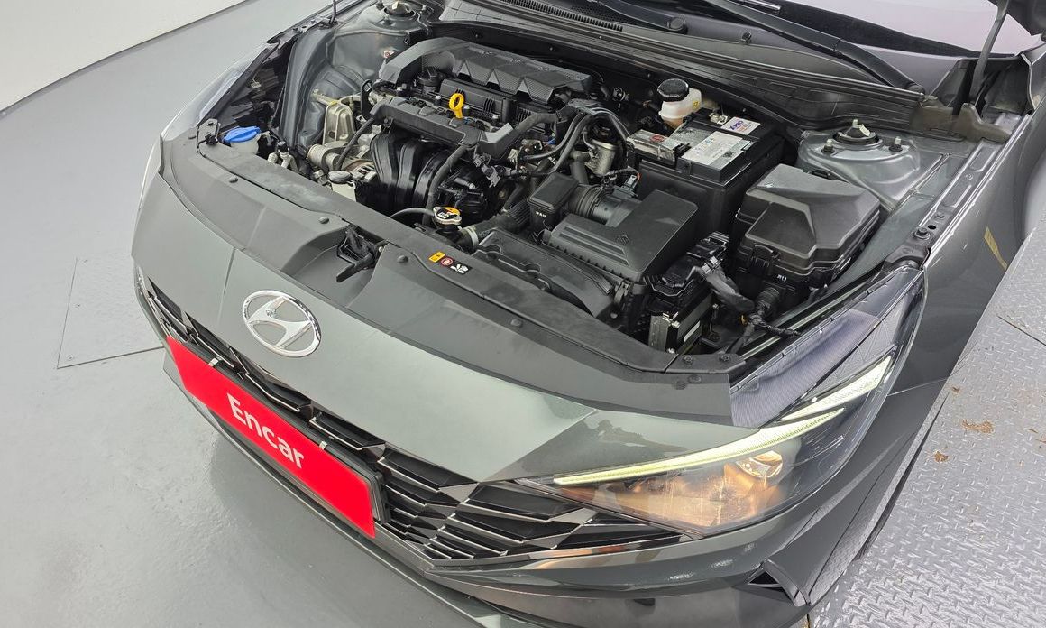 Hyundai AVANTE 2023