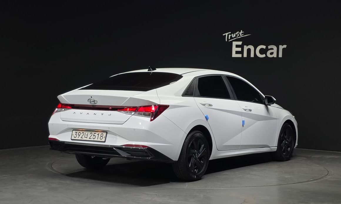 Hyundai AVANTE 2023