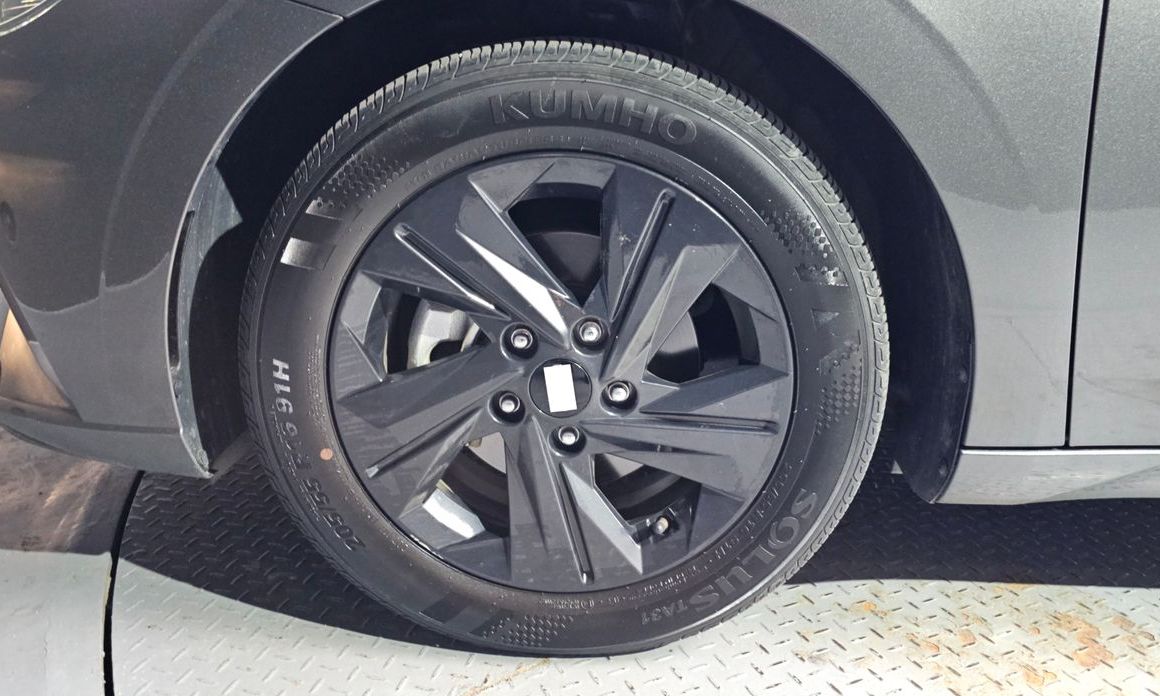 Hyundai AVANTE 2023