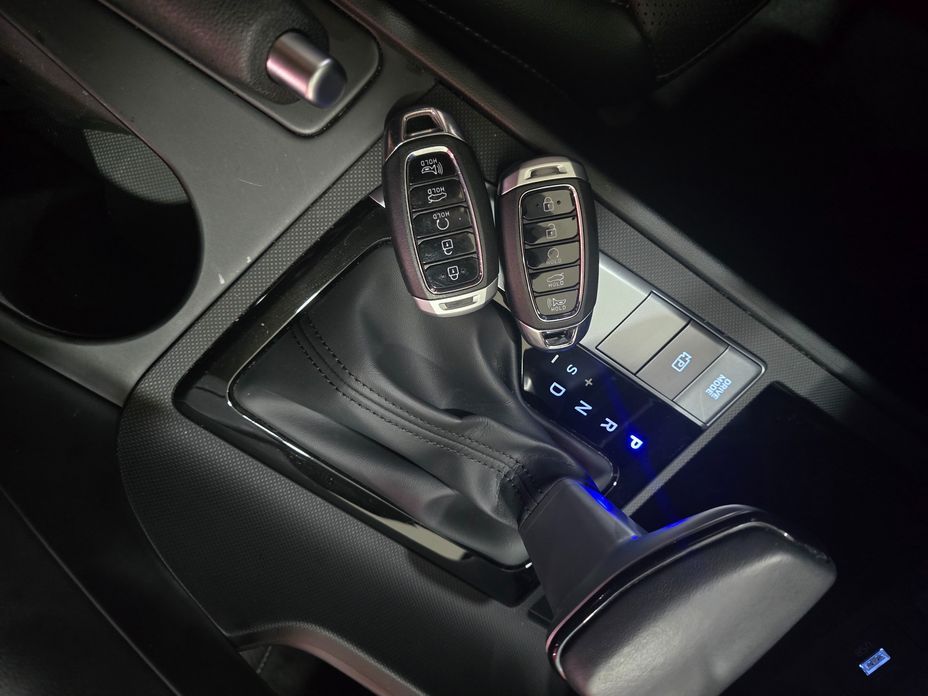 Hyundai AVANTE 2022