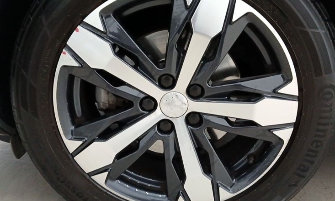 Peugeot 5008 2019
