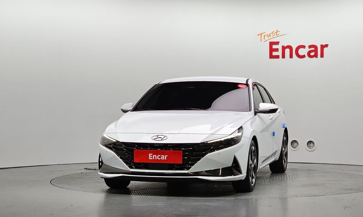 Hyundai AVANTE 2021