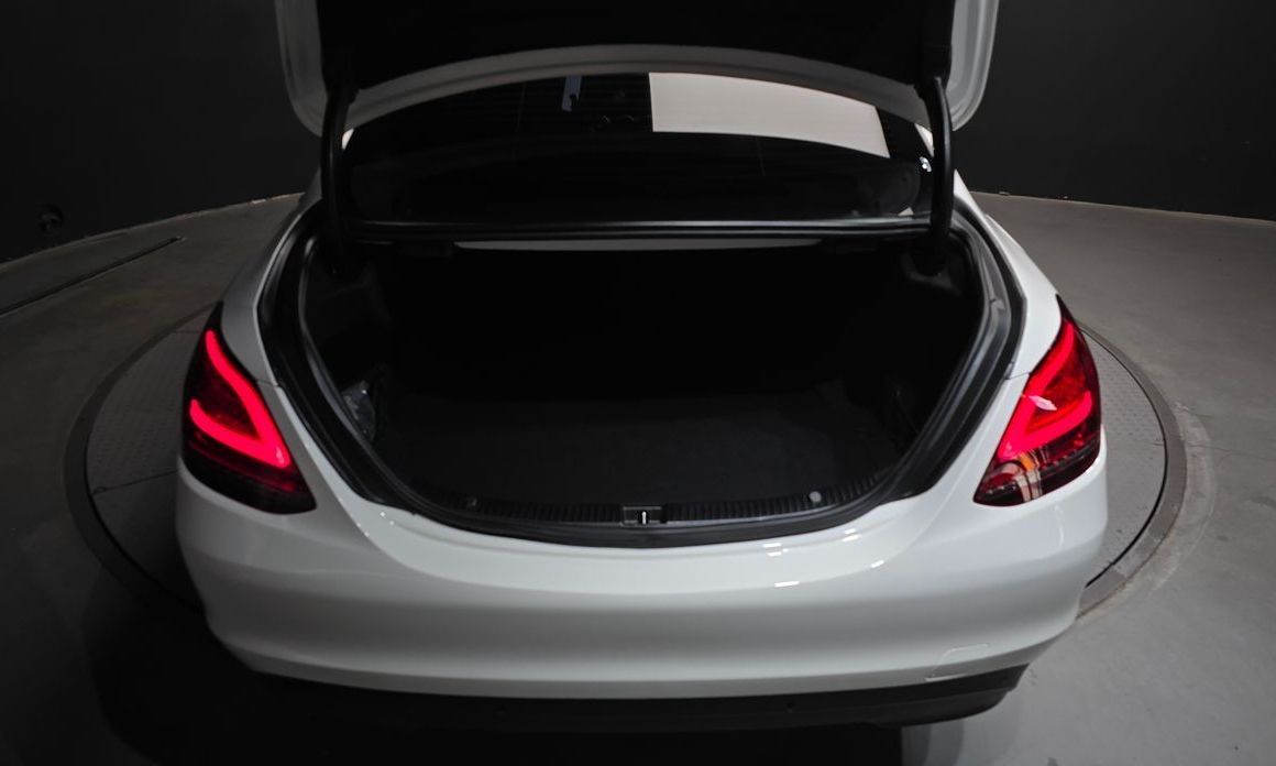 Mercedes-Benz C-Class 2019