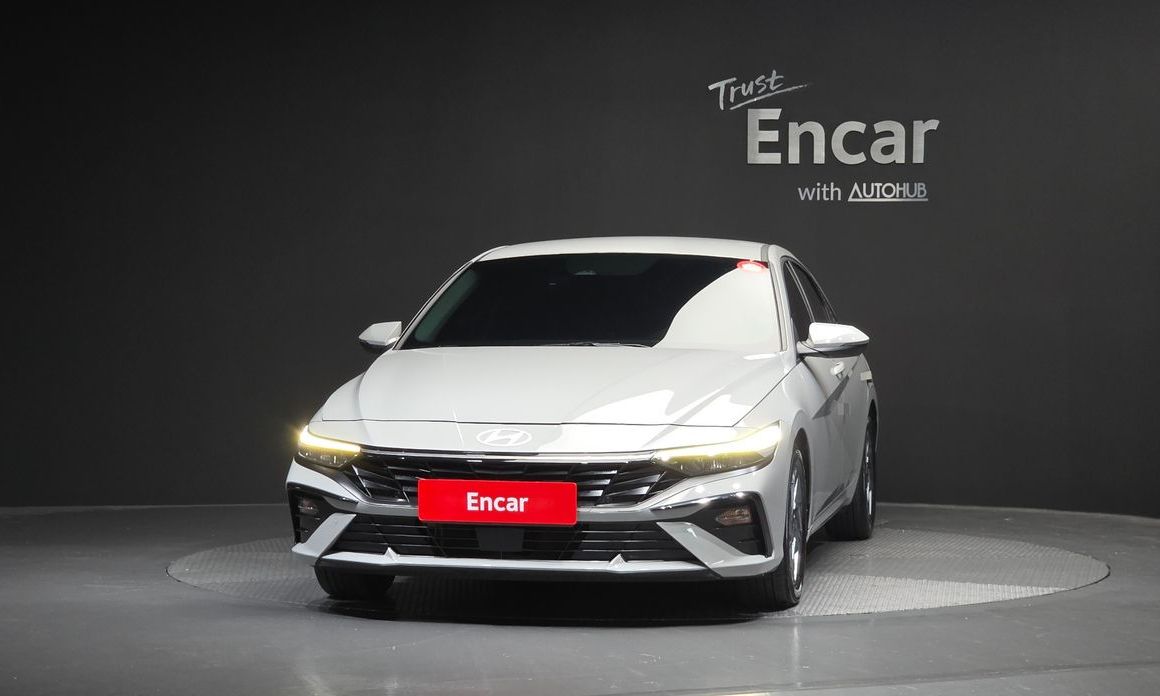 Hyundai AVANTE 2024