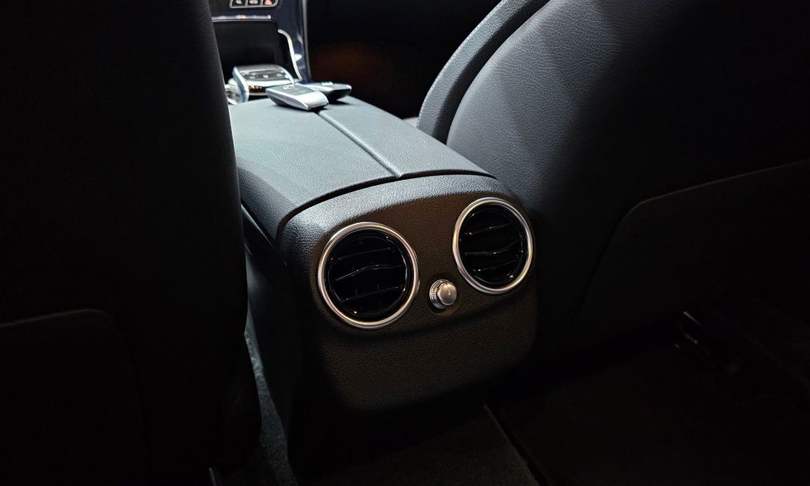Mercedes-Benz C-Class 2019