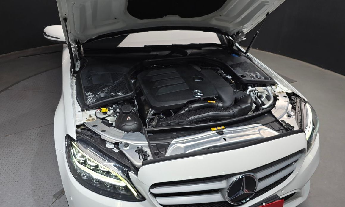 Mercedes-Benz C-Class 2019