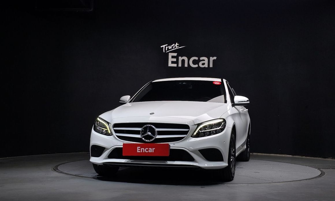 Mercedes-Benz C-Class 2019
