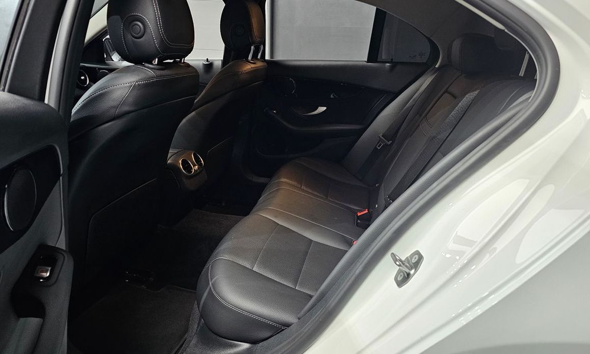 Mercedes-Benz C-Class 2019