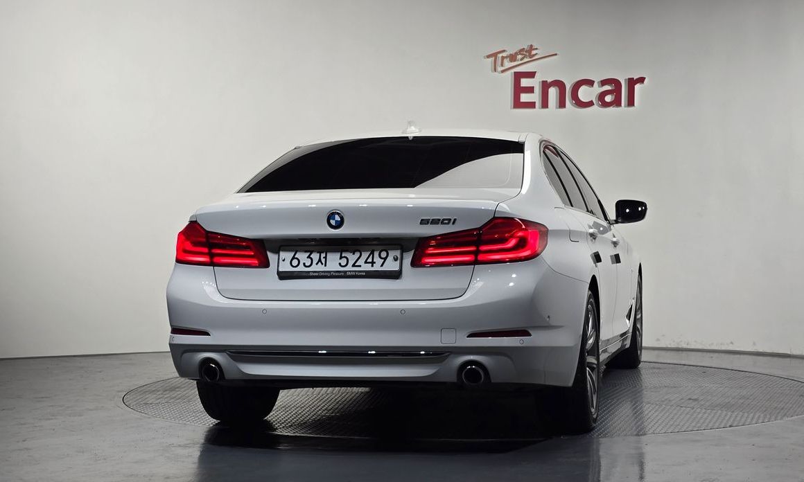 BMW 5-Series 2018