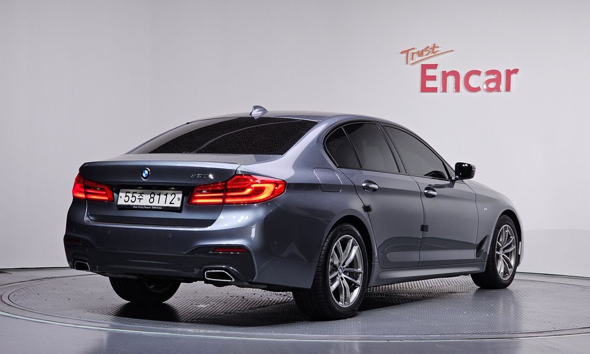BMW 5-Series 2017