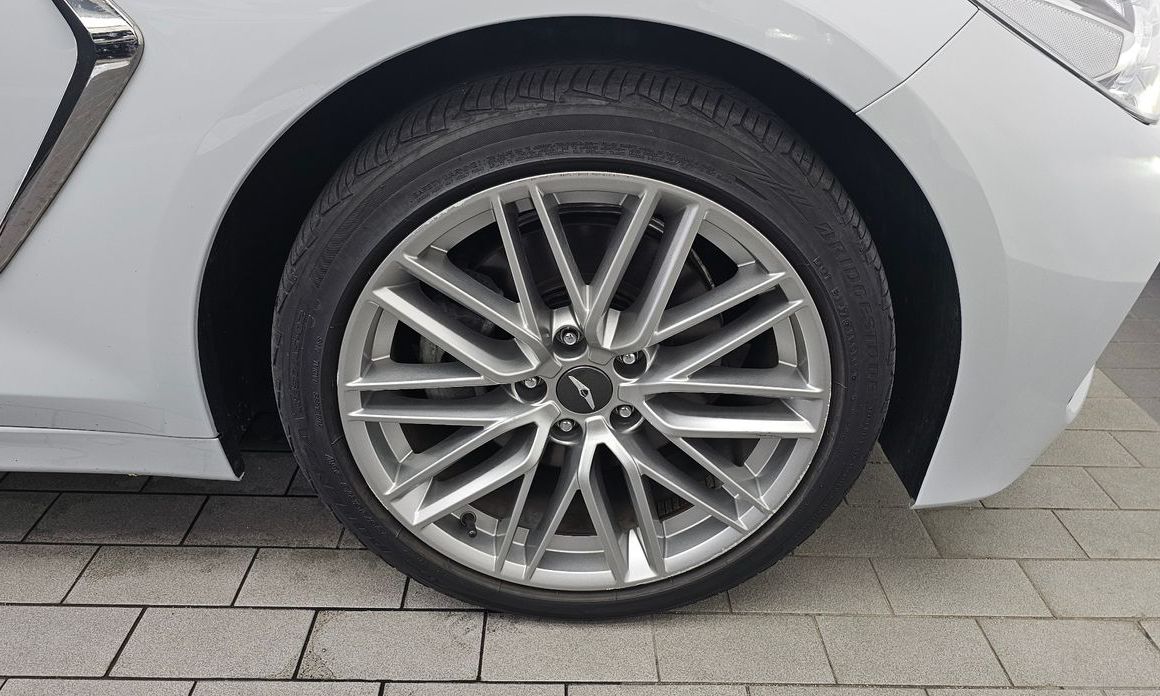 Genesis G70 2019