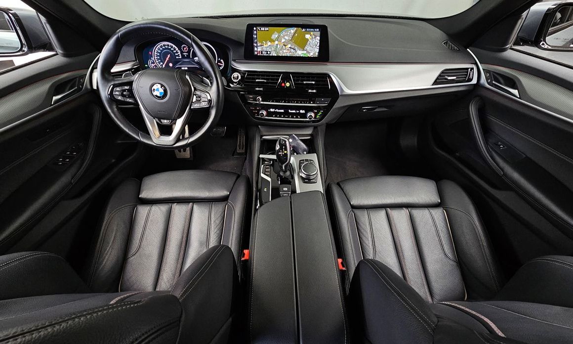 BMW 5-Series 2017