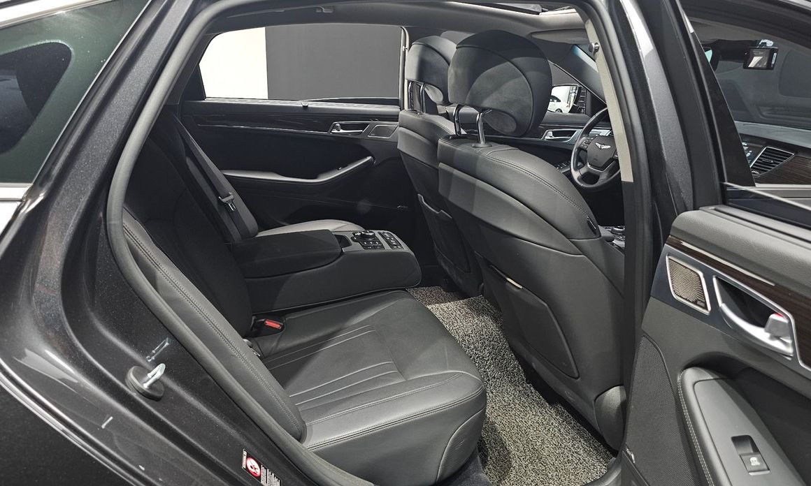 Genesis G80 2018