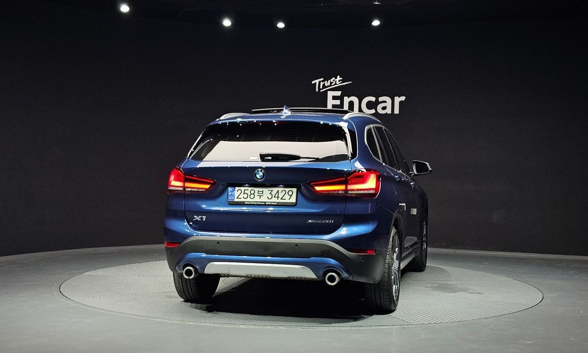 BMW X1 2021